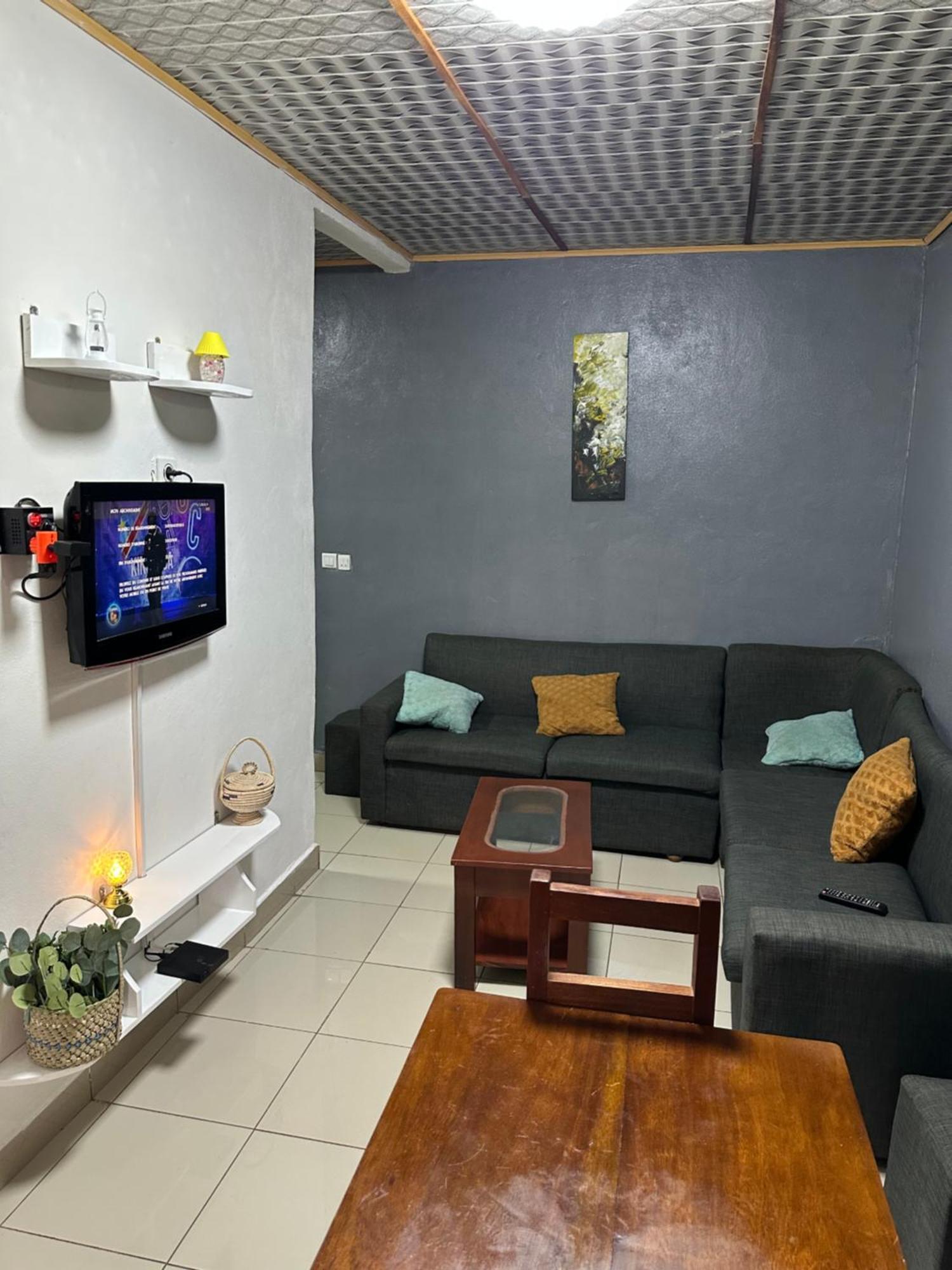 Les Logis De Nouvelle Route Bastos Apartment Yaoundé Екстериор снимка